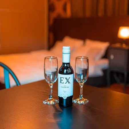 Theflorentine * Bukareszt